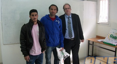 ד&qout;ר ליבוביץ´ עם דוידוביץ´ ואבוקרט