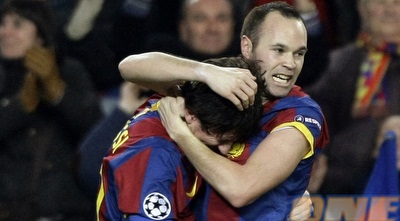 אינייסטה ומסי. לא יביאו אליפות למכבי (רויטרס) אינייסטה ומסי. לא יביאו אליפות למכבי (רויטרס)