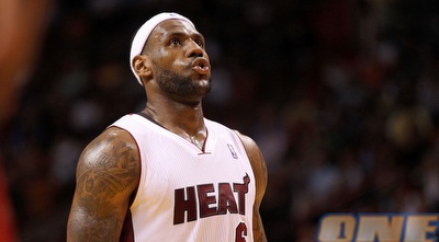 לברון ג´יימס סופר עוד הפסד (GettyImages)