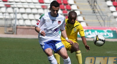 טקלה אמסלש מול אחמד חטיב (עמית מצפה) טקלה אמסלש מול אחמד חטיב (עמית מצפה)