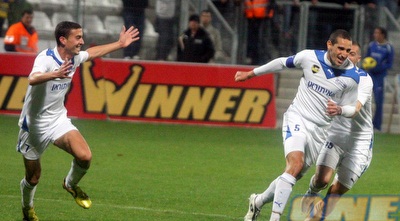 יניב לביא חוגג (יניב גונן)