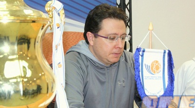 עדן ענבר (משה חרמון)