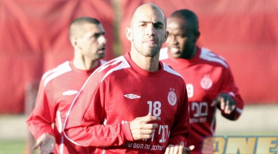 שי אבוטבול. לא הגיע לבדיקות הרפואיות (דרור רוזנפלד) שי אבוטבול. לא הגיע לבדיקות הרפואיות (דרור רוזנפלד)