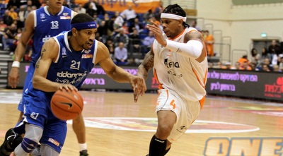 מיצ´ל שומר על פארמר (מור שאולי) מיצ´ל שומר על פארמר (מור שאולי)