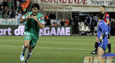 רץ לחגוג את שער היתרון (יוסי ציפקיס) רץ לחגוג את שער היתרון (יוסי ציפקיס)