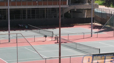 מתחם הטניס ברמת השרון. סימולטור יוצב במקום (בארי תליס)