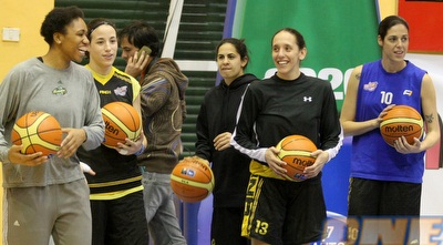 חמש בנות, חמישה כדורים, גביע אחד? (משה חרמון)