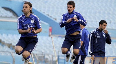 דני בונדר וביברס נאתכו באימון הנבחרת (יוסי ציפקיס)