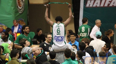 ג´רמיין ג´קסון נעטף באהבה. יזכה בה שוב? (עמית מצפה)