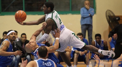 פרנק רובינסון מתעופף (עמית מצפה) פרנק רובינסון מתעופף (עמית מצפה)