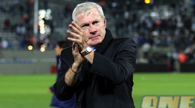 פרננדז. עוקב אחר מצבים של השחקנים בחו&qout;ל (שי לוי)