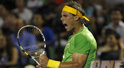 רפאל נדאל מאושר. ניצח בקלילות את פדרר בחצי הגמר (רויטרס)