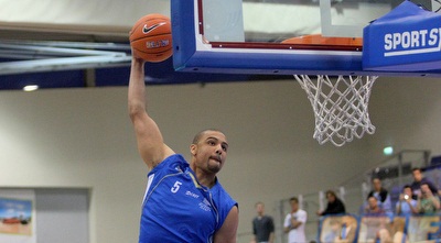 אלוף ההטבעות(משה חרמון)