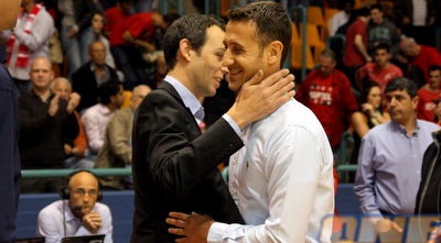 קטש ןליובין ברגע אינטימי. מאמן גליל: &qout;(יניב גונן)