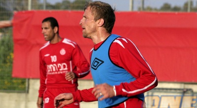 מריו פצ´אלקה ו-וואליד באדיר. בכורה לסלובקי בהרכב (דרור רוזנפלד)