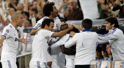שחקני ריאל חוגגים 0:4 מול טוטנהאם. משחק שולי ולא רלוונטי (רויטרס)