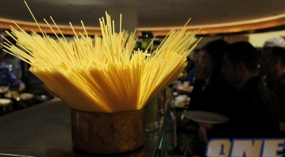 הפסטה זרמה כמים (מור שאולי)