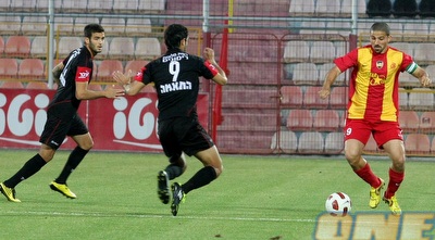 משה אוחיון מול עדן בן בסט (משה חרמון)