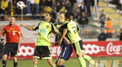 תומר בן יוסף מרחיק את הסכנה (גיא בן זיו)