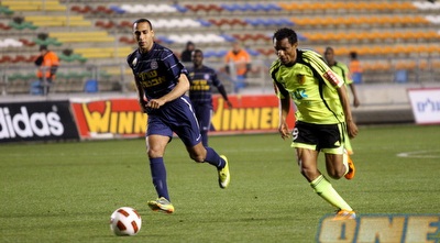 סמואל יבואה עובר את מהראן ראדי (גיא בן זיו)