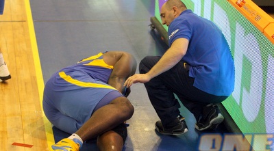 דואגים לסופו, שניות לאחר הפציעה (יניב גונן)