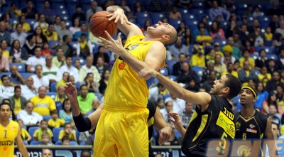 מצ´באן מול שגב (יניב גונן)