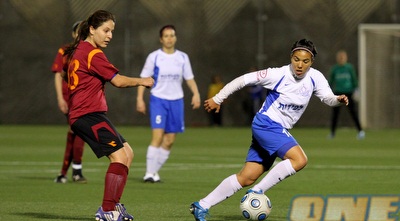 שני שמואל מחולון מול יפעת כהן (שי לוי)