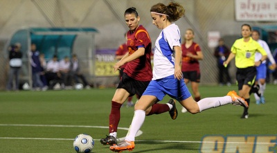 כובשת שער השיווין (שי לוי)