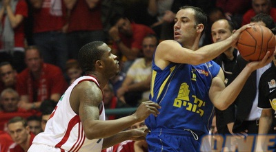 מאיר טפירו: &qout;אני אוהב את מלחה&qout; (גיא בן זיו)