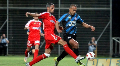 ויצמן עוצר את ראדי (יניב גונן) ויצמן עוצר את ראדי (יניב גונן)