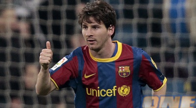 ליונל מסי חוגג את שער היתרון לבארסה (רויטרס) ליונל מסי חוגג את שער היתרון לבארסה (רויטרס)