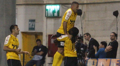 סבע חוגג עם ימפולסקי את השיוויון (עמית מצפה) סבע חוגג עם ימפולסקי את השיוויון (עמית מצפה)