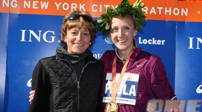 גרטה וייץ עם פאולה רדקליף (GettyImages)