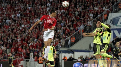 פרנסמן נוגח (יוסי ציפקיס)