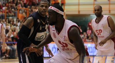 אדריאן אוטר. ישחק גם ב-30 אחוז כשירות (מור שאולי)