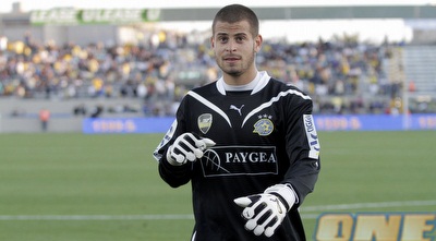 ברק לוי. תפס את מקומו של שטראובר בשער (יוסי ציפקיס) ברק לוי. תפס את מקומו של שטראובר בשער (יוסי ציפקיס)