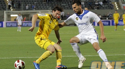 יובל אבידור מול שיר צדק (יוסי ציפקיס)