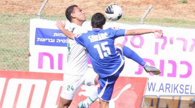 אבו עראר במדי כפר סבא מול רמת השרון בעונה שעברה (משה חרמון)