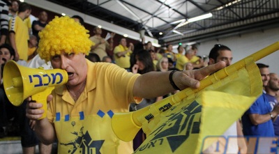 האוהדים המסורים של מכבי ראשל&qout;צ (מור שאולי)