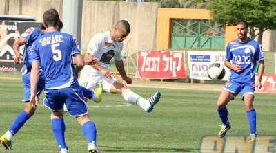 ליאור לוי (משה חרמון)