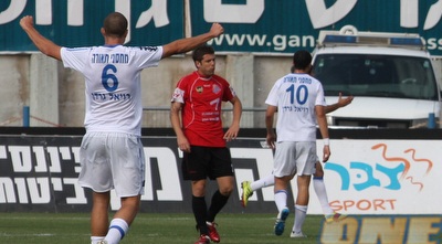 סבסטיאן סנסוני חוגג (עמית מצפה) סבסטיאן סנסוני חוגג (עמית מצפה)