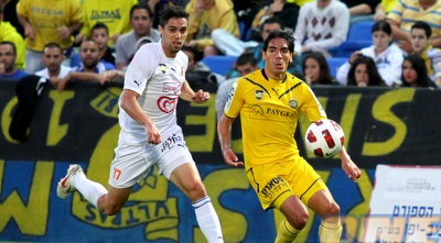 יואב זיו מול איציק עזוז (שי לוי)