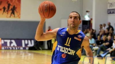 בורשטיין רואה רק טבעת לנגד עיניו (שרון קביליו) בורשטיין רואה רק טבעת לנגד עיניו (שרון קביליו)