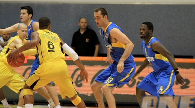 בנקס המצטיין בשורות נתניה (שרון קביליו) בנקס המצטיין בשורות נתניה (שרון קביליו)