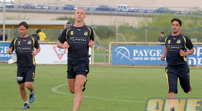 יצחקי, מדוניאנין וישראלביץ´ (ליאור טימור)