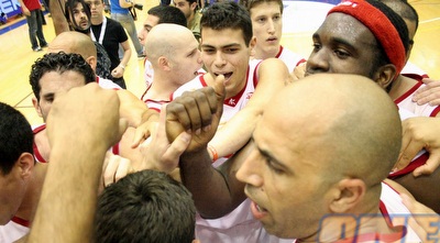 שחקני הפועל (משה חרמון) שחקני הפועל (משה חרמון)