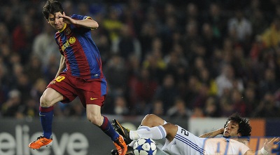 מסי עובר את מרסלו. לא כוחות (GettyImages)