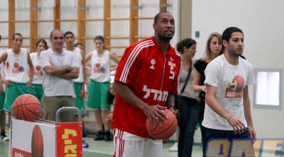 סולומון בתחרות הקליעות (יניב גונן)