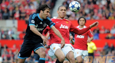 ראול נאבק עם כריס סמולינג (GettyImages)