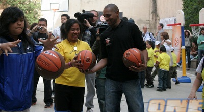 דריק שארפ (יעל מרגלית)